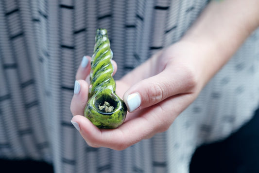 Why Are Women Choosing Cannabis ? Sales have increased among women.